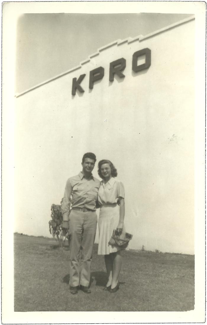 Dave Brubeck and Iola in front of KPRO, Riverside