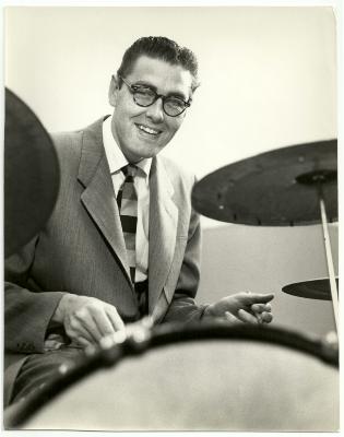 Joe Dodge at drums