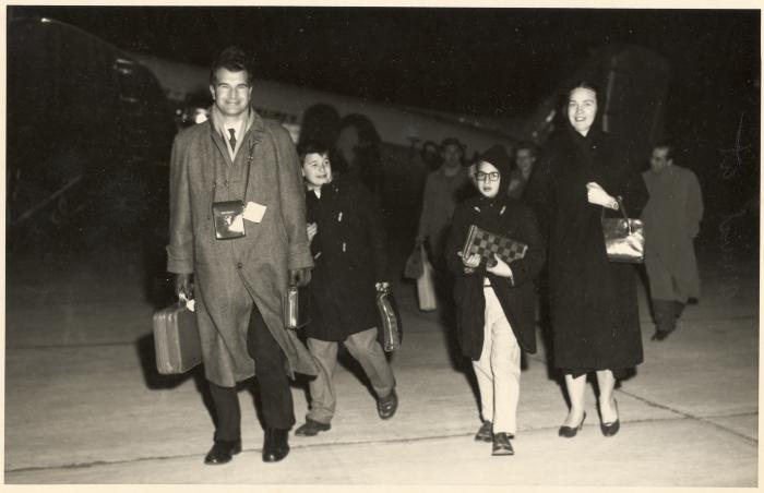 Dave Brubeck, Iola Brubeck, Darius Brubeck, Michael Brubeck arriving at the airport (Ankara, Turkey)