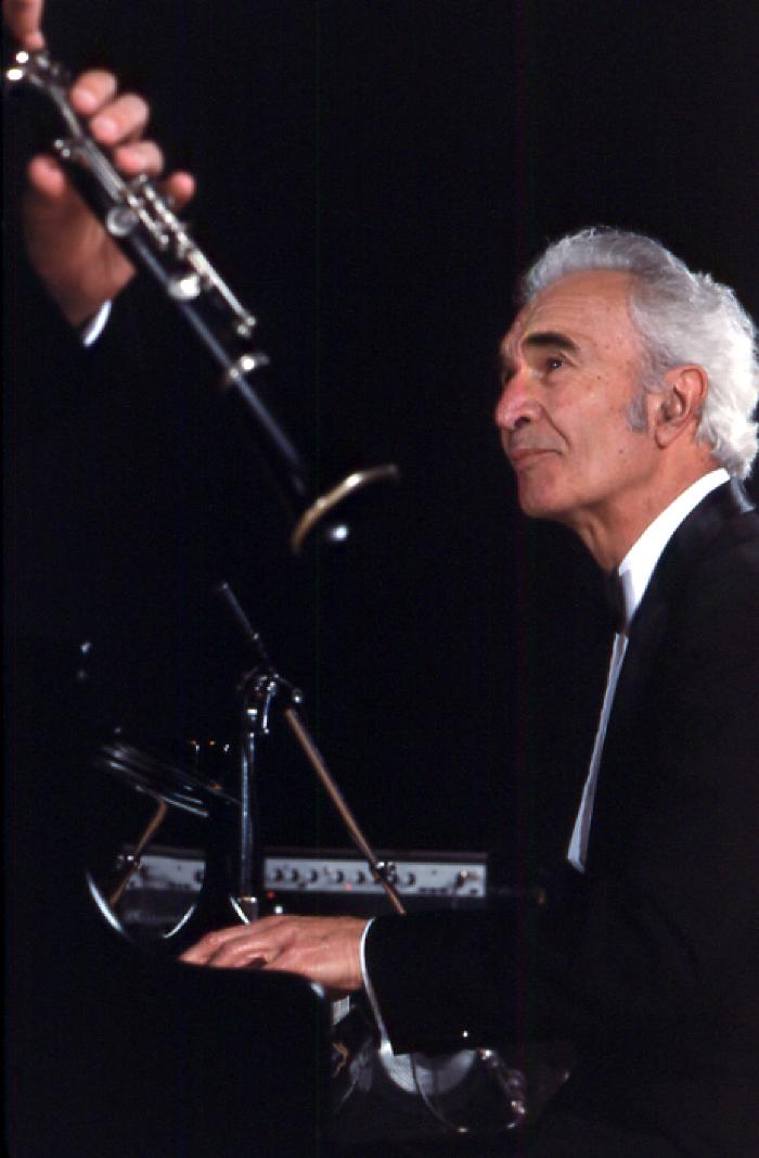 Dave Brubeck in performance, Bill Smith's clarinet in foreground #1