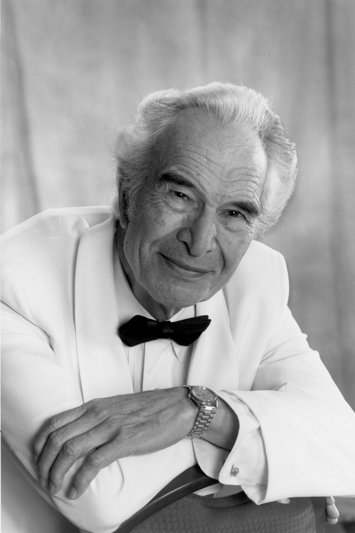 Dave Brubeck in white tuxedo